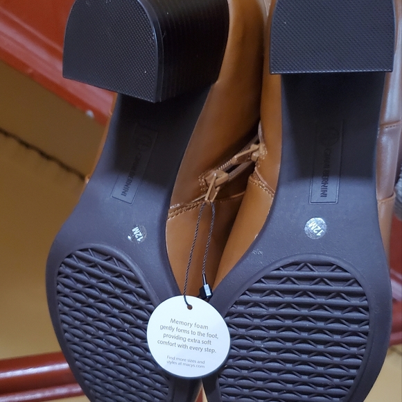 Slip on booties - Picture 7 of 8